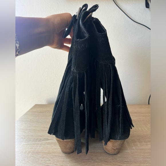 Very Volatile Hillside Fringe Western Cowboy Boots in black suede size 6 - Picture 7 of 9